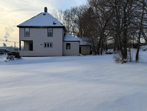 27 School Street Guilford ME 04443