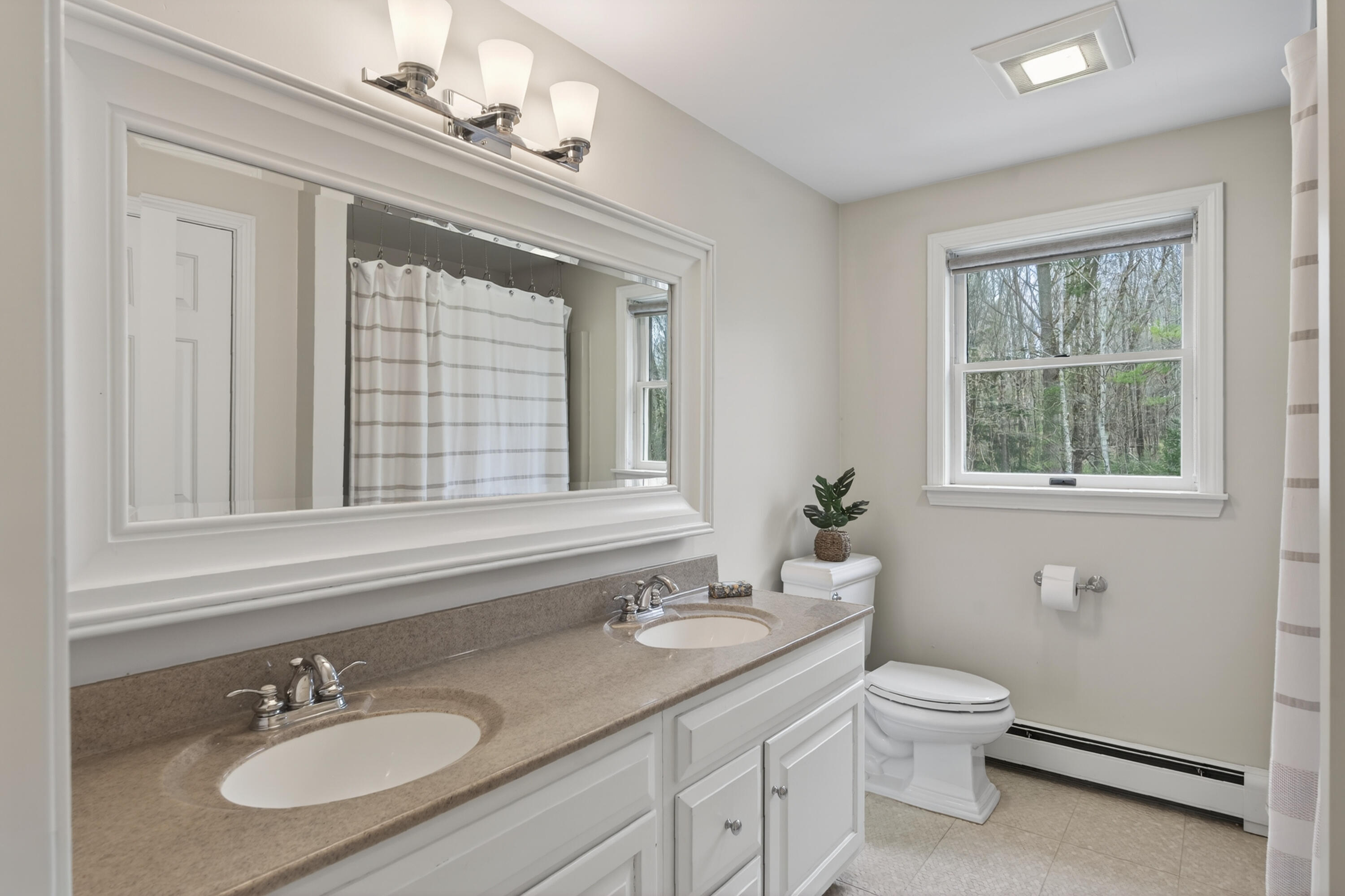 32 Acorn Circle Yarmouth ME 04096