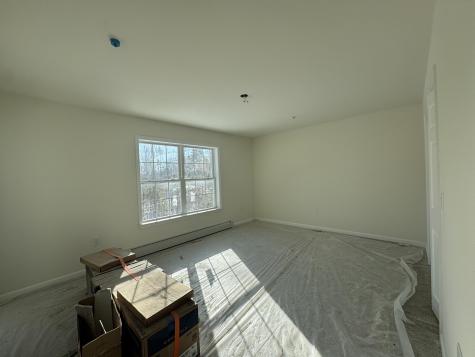 5 Bracken Woods Road Raymond ME 04071