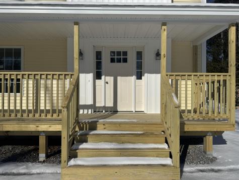 5 Bracken Woods Road Raymond ME 04071