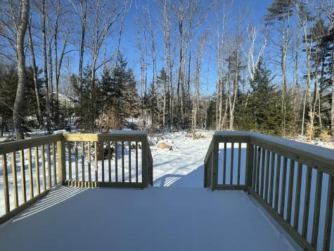 5 Bracken Woods Road Raymond ME 04071