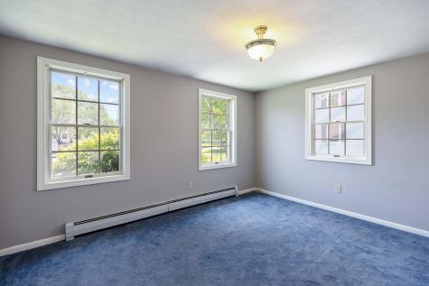 68 Felicia Lane Portland ME 04103