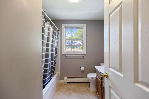 68 Felicia Lane Portland ME 04103