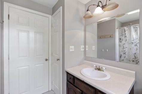 68 Felicia Lane Portland ME 04103