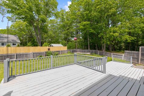 68 Felicia Lane Portland ME 04103