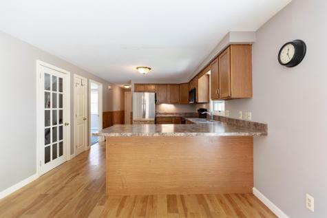 68 Felicia Lane Portland ME 04103