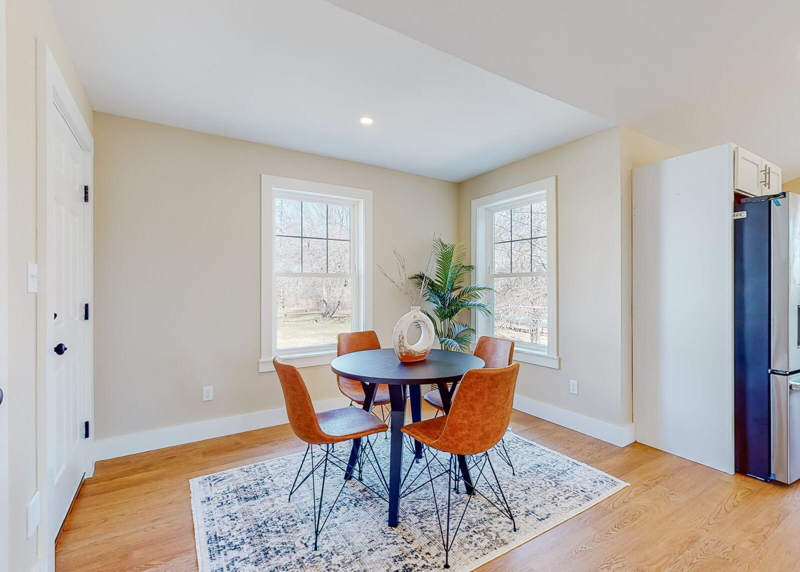 5 Middle Road Falmouth ME 04105