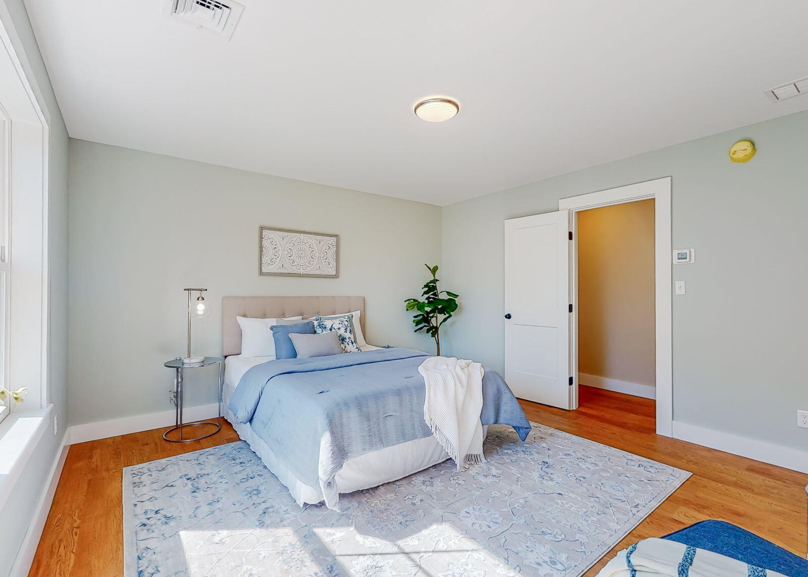 5 Middle Road Falmouth ME 04105