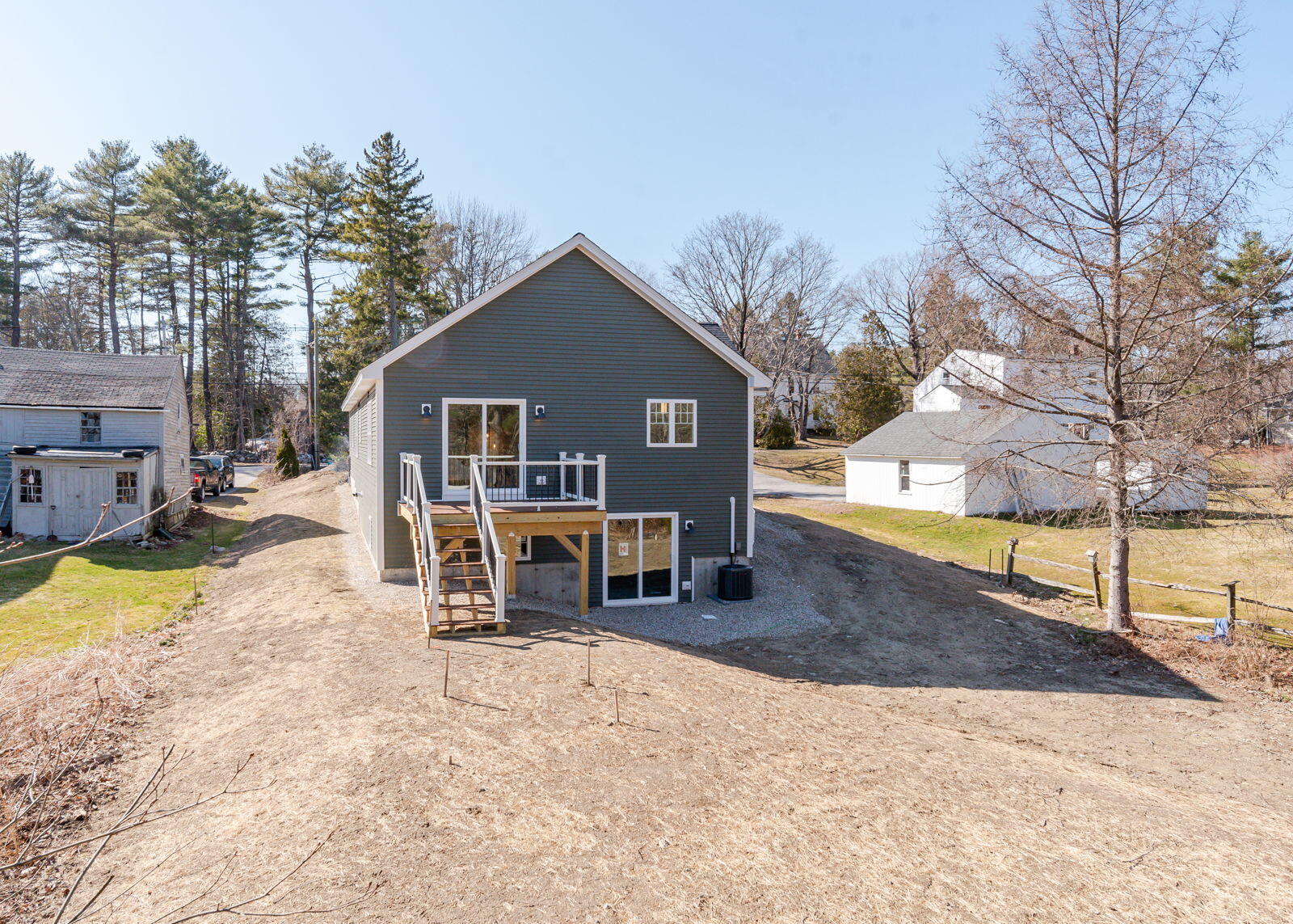 5 Middle Road Falmouth ME 04105