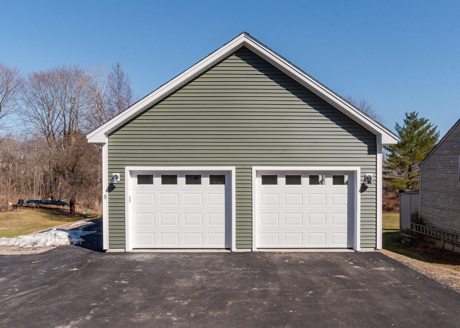 5 Middle Road Falmouth ME 04105