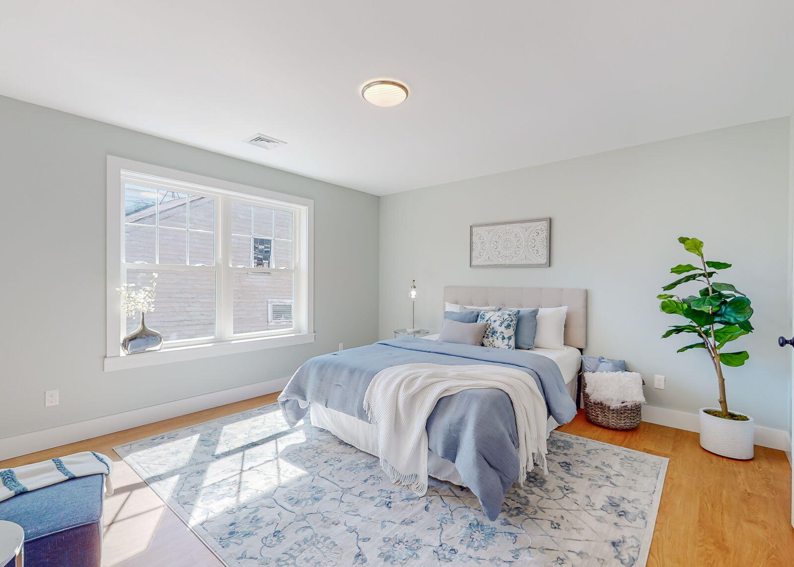 5 Middle Road Falmouth ME 04105