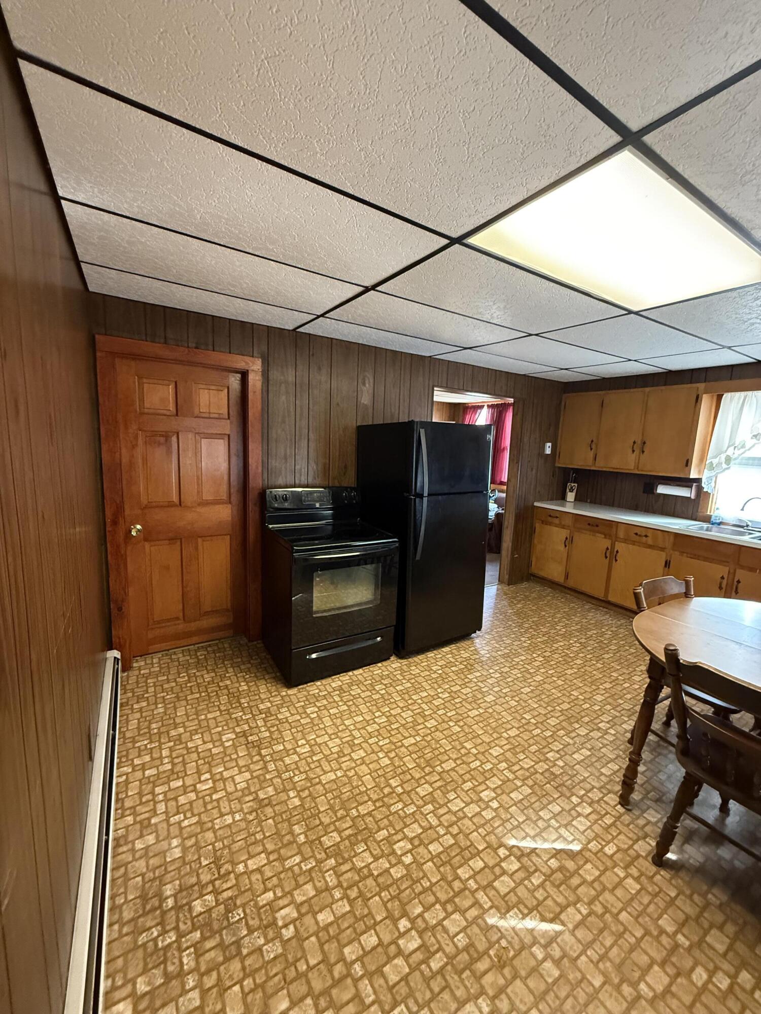 23 Dustin Street Dexter ME 04930