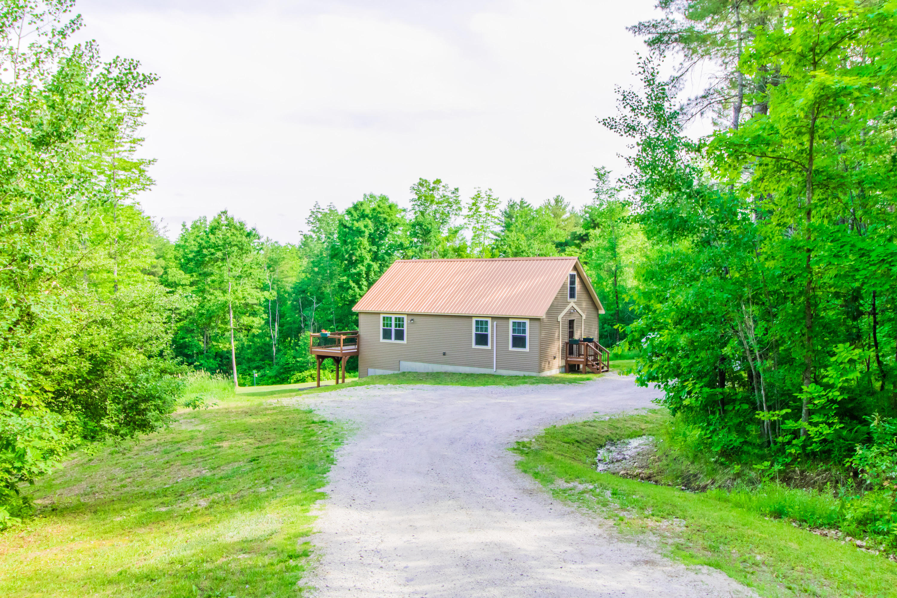 421 Number Six Road Oxford ME 04270