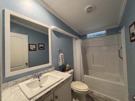 10 Alma Drive Lisbon ME 04250