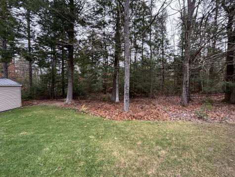 10 Alma Drive Lisbon ME 04250