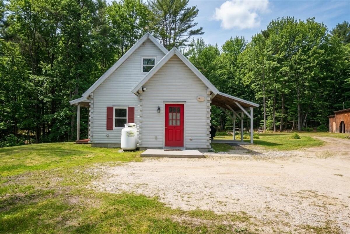 7 Abbott Hill Road West Paris ME 04289