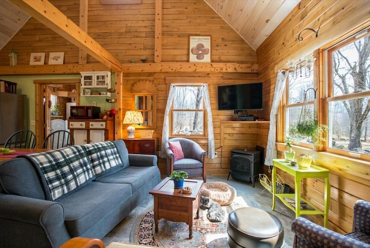 7 Abbott Hill Road West Paris ME 04289