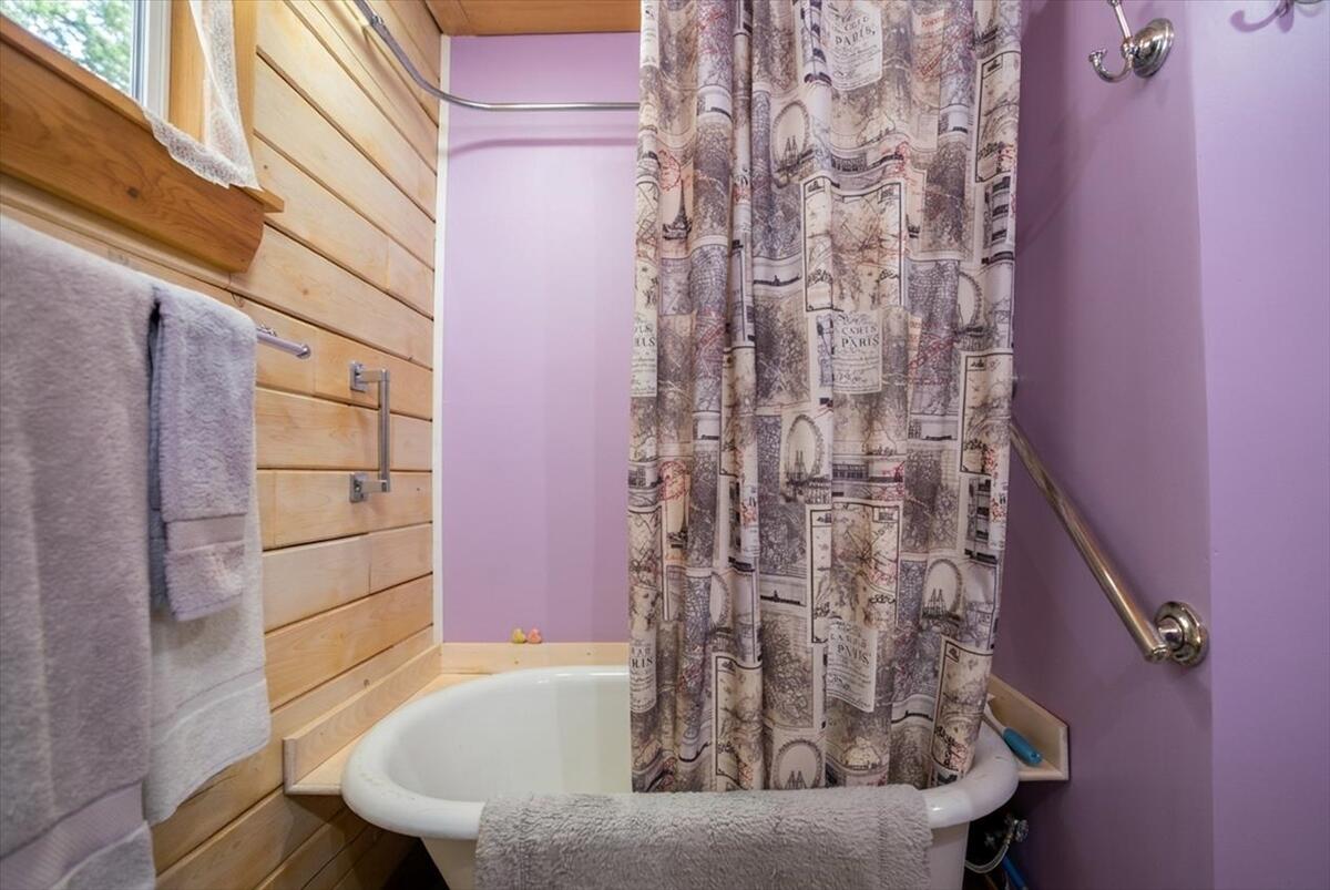 7 Abbott Hill Road West Paris ME 04289