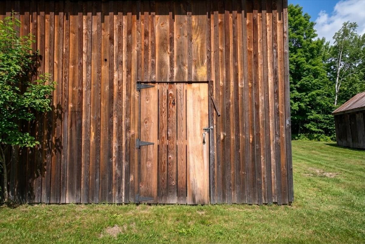 7 Abbott Hill Road West Paris ME 04289