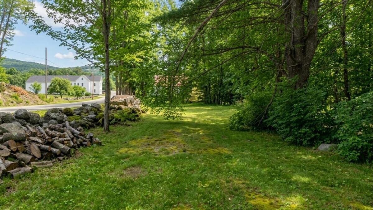 7 Abbott Hill Road West Paris ME 04289