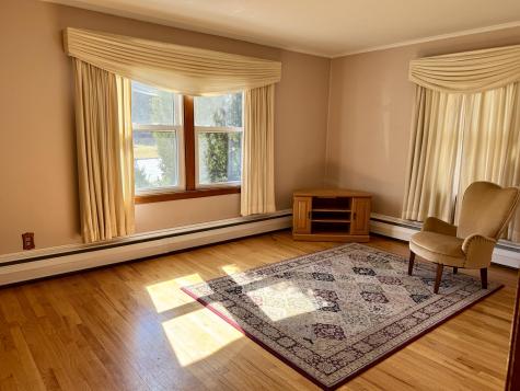 25 Sterling Street Waterville ME 04901