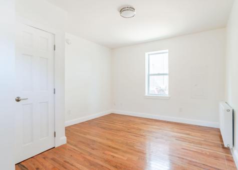 393 Front Street Richmond ME 04357