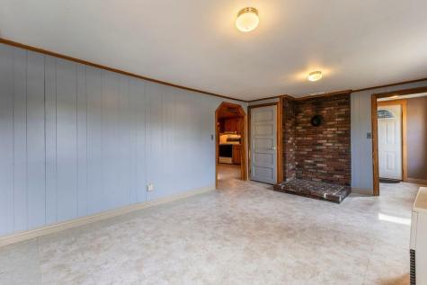 633 Norway Road Harrison ME 04040