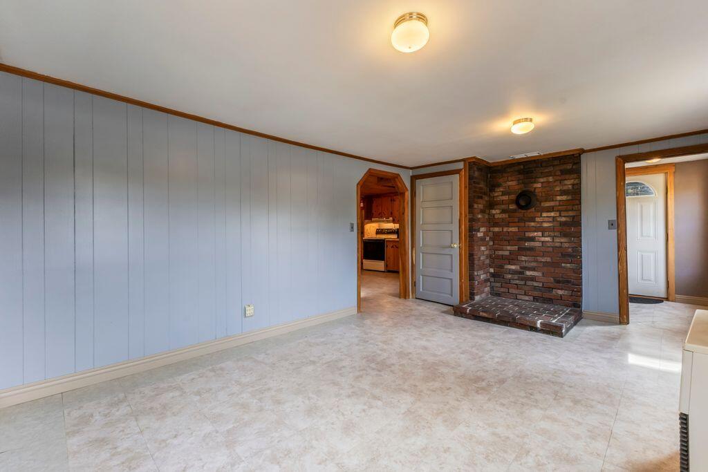 633 Norway Road Harrison ME 04040