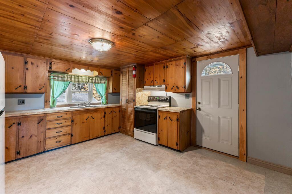 633 Norway Road Harrison ME 04040