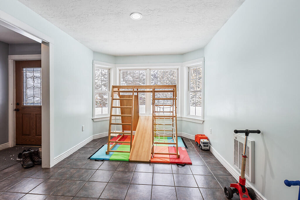 200 Tropical Fish Road Canaan ME 04924