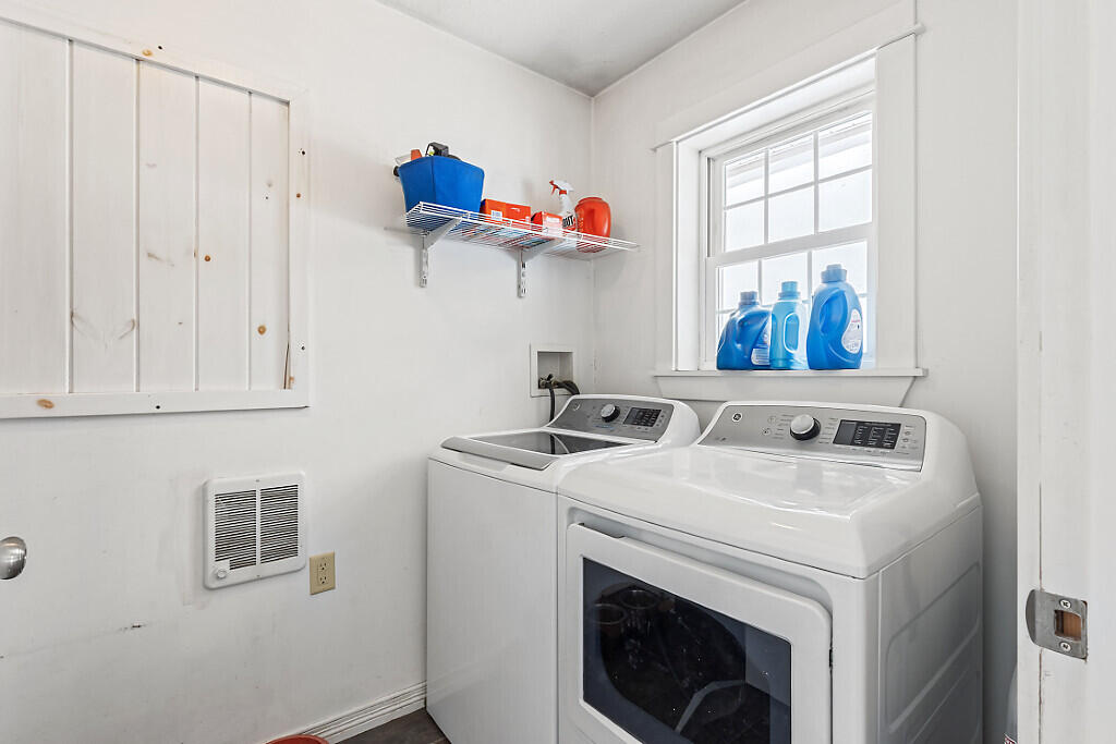 200 Tropical Fish Road Canaan ME 04924