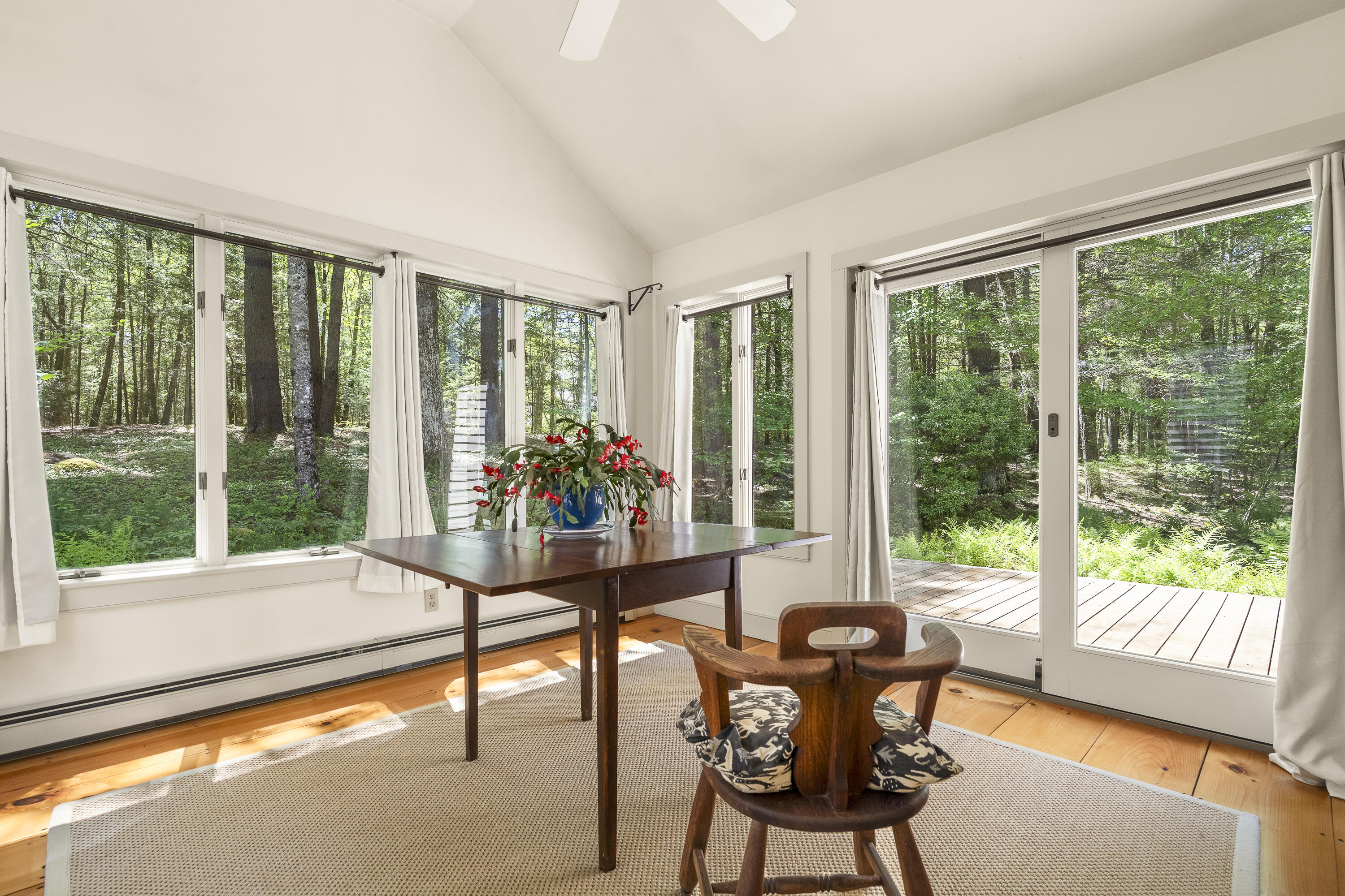 26 Stonebridge Circle Newcastle ME 04553