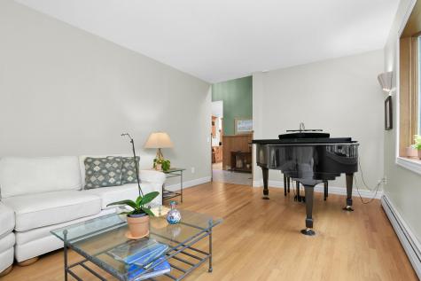 180 West Auburn Road Auburn ME 04210