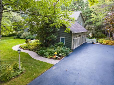 180 West Auburn Road Auburn ME 04210