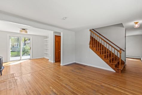 44 Bates Street Yarmouth ME 04096
