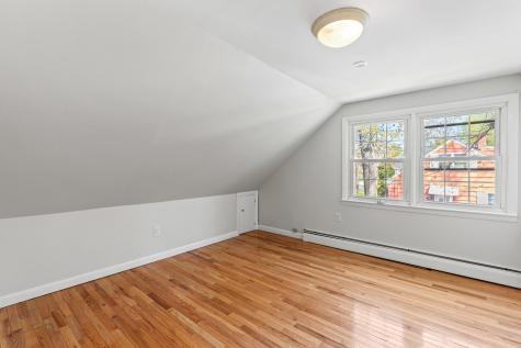 44 Bates Street Yarmouth ME 04096