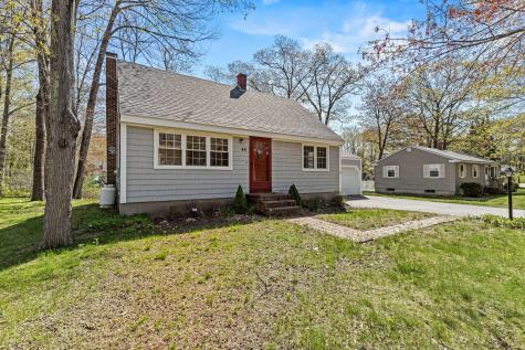 44 Bates Street Yarmouth ME 04096
