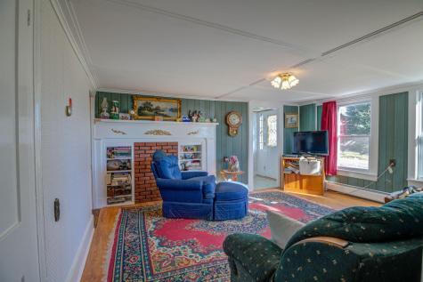 724 Greenwood Road Norway ME 04268