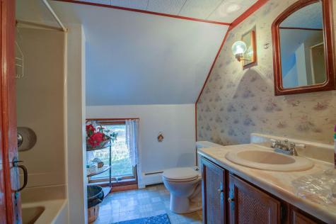 724 Greenwood Road Norway ME 04268