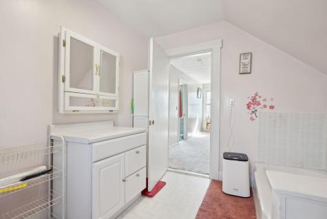 5 Gray Street Waterville ME 04901