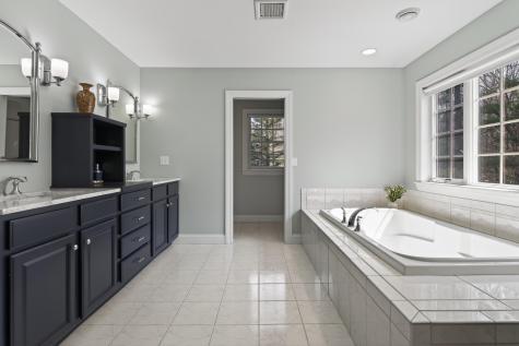 18 Laurel Ridge Road Scarborough ME 04074
