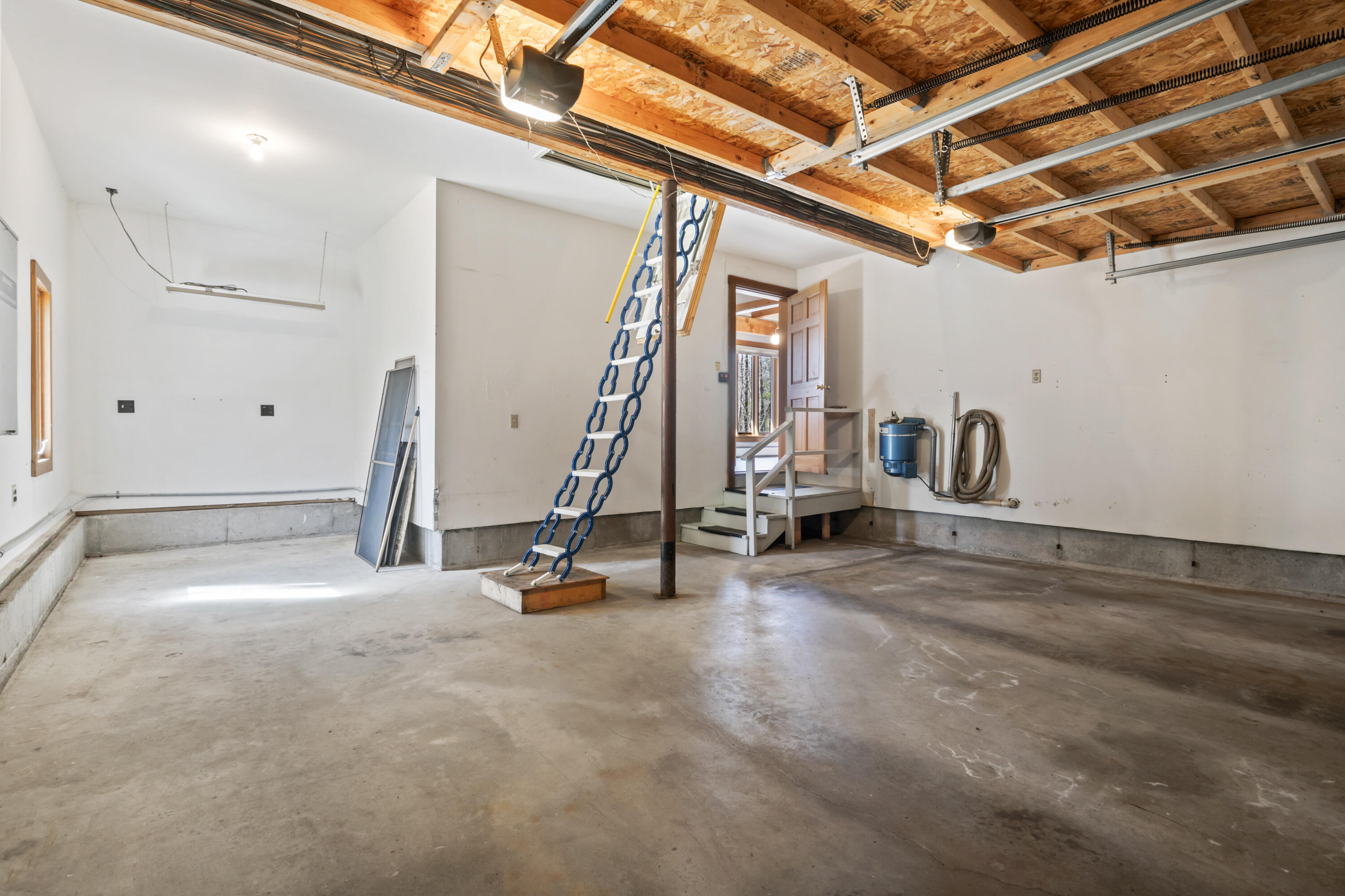 24 Bluestone Lane York ME 03909