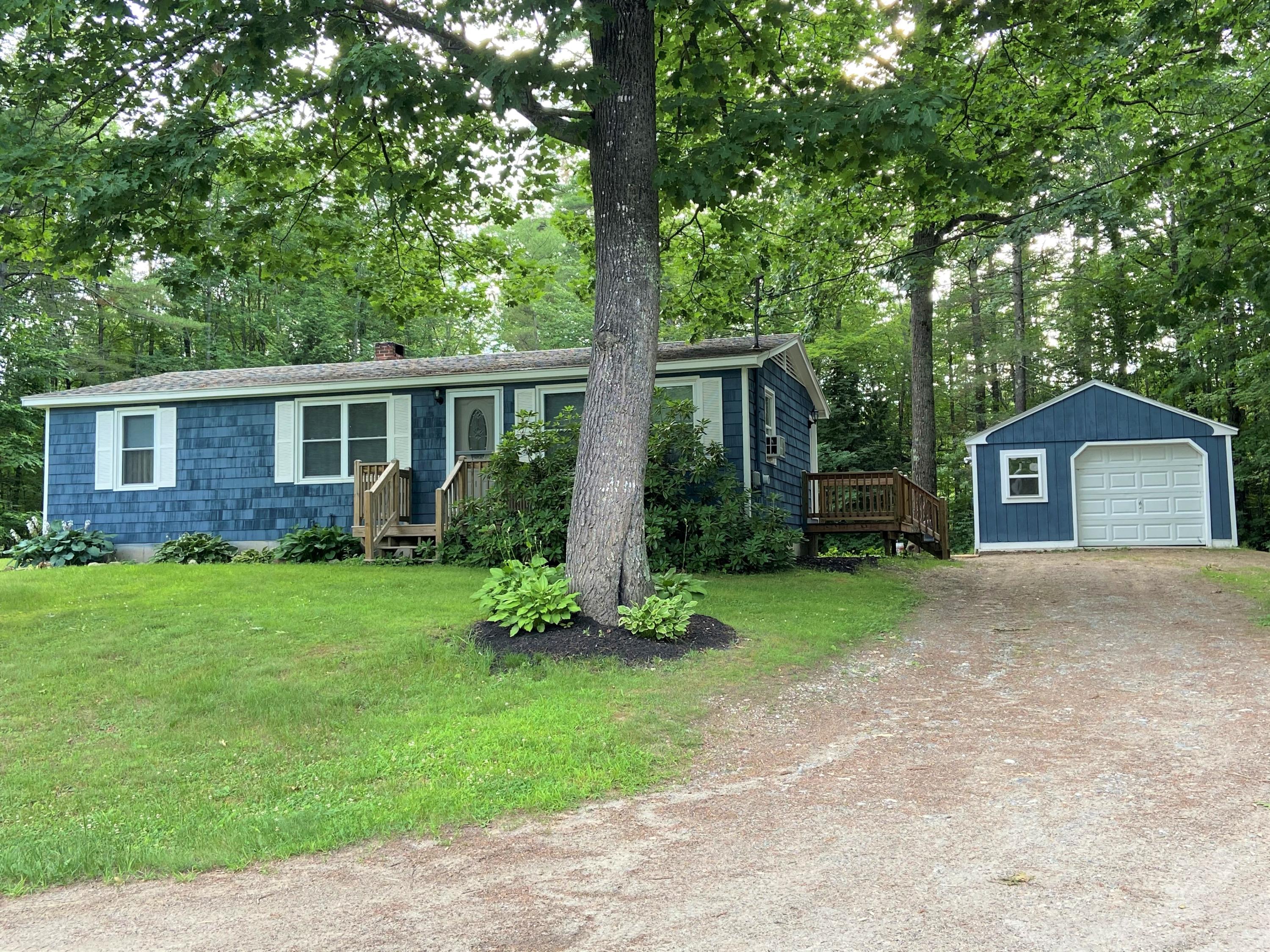 11 Country Acres Monmouth ME 04259
