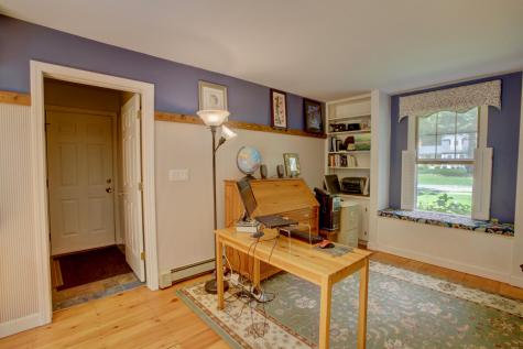 94 Oakwood Drive Yarmouth ME 04096