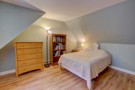 94 Oakwood Drive Yarmouth ME 04096