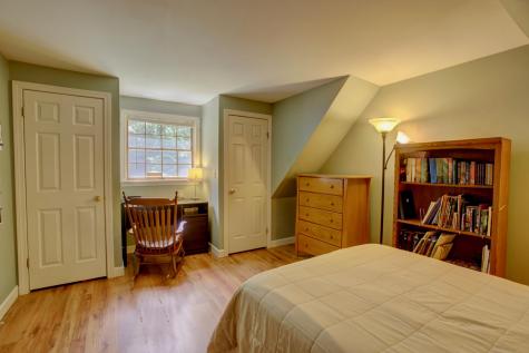 94 Oakwood Drive Yarmouth ME 04096