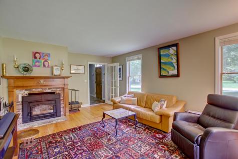94 Oakwood Drive Yarmouth ME 04096