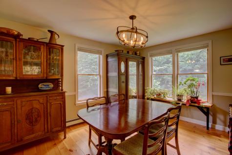 94 Oakwood Drive Yarmouth ME 04096