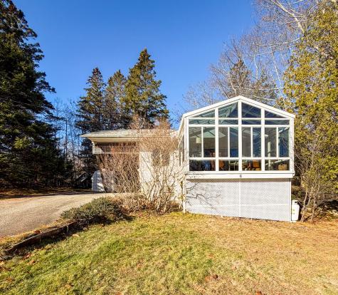 6 Nob Hill Road Hancock ME 04640