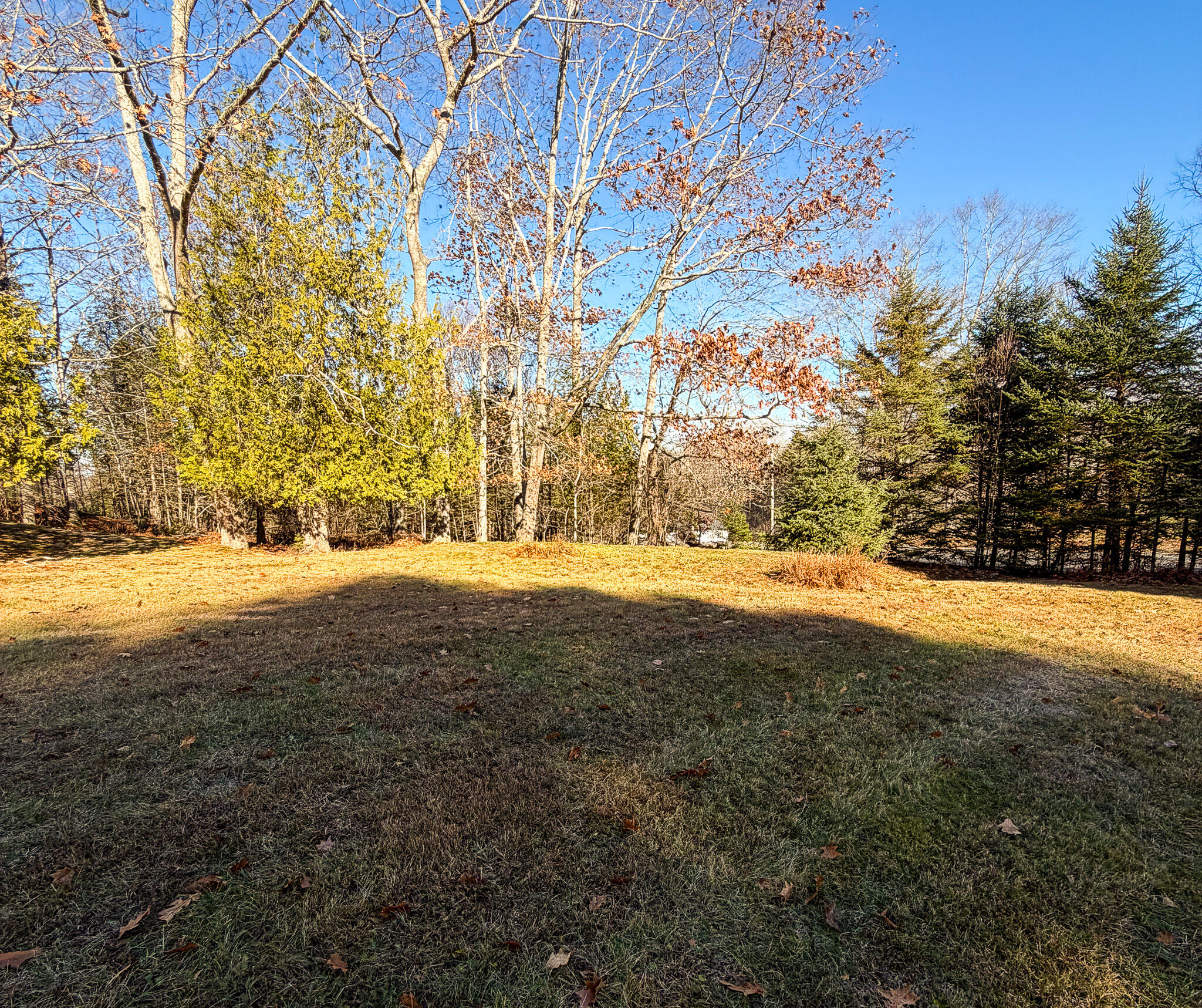 6 Nob Hill Road Hancock ME 04640